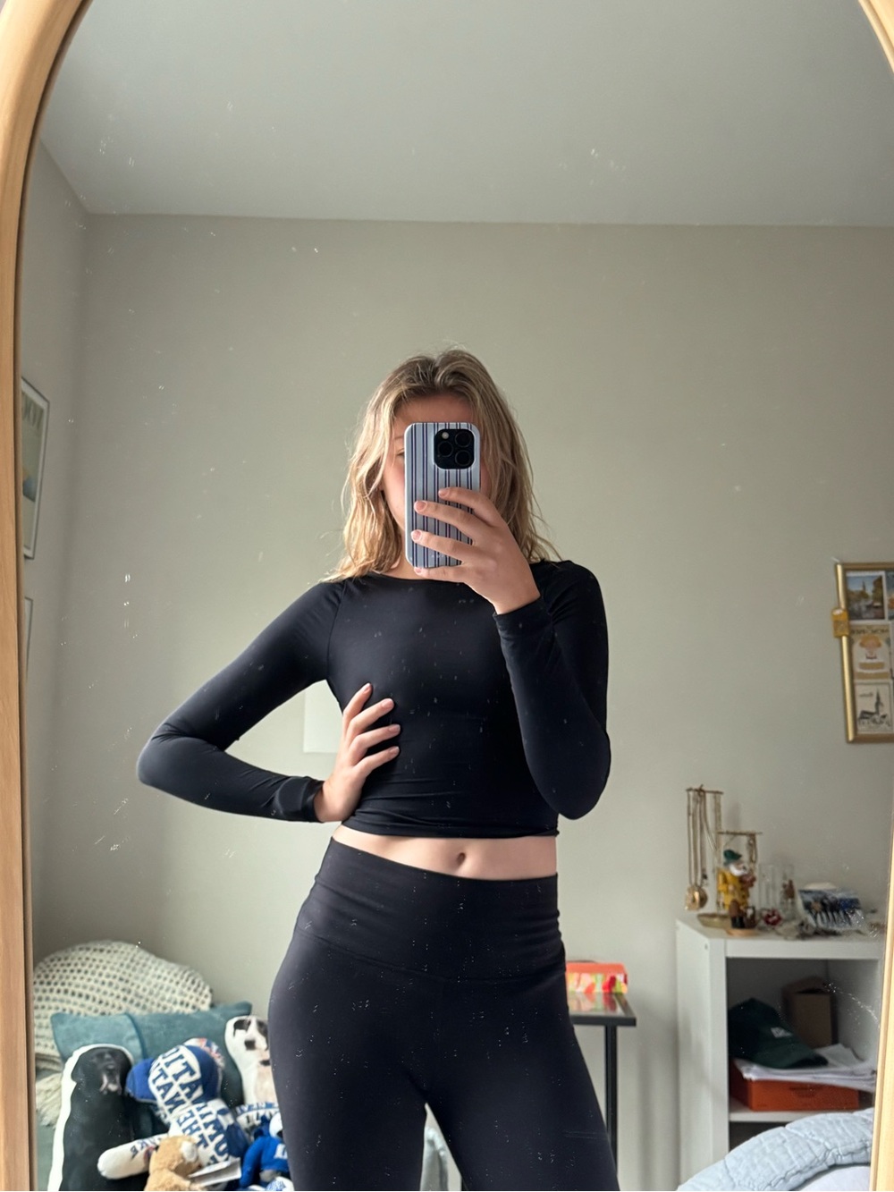 Black Long-Sleeve Open-Back Top